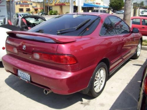 Photo of a 2001 Acura Integra in Ruby Red Pearl (paint color code R504P