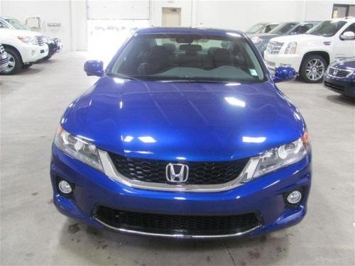 Photo of a 2013-2017 Honda Accord in Still Night Blue Pearl (paint color code B575P
