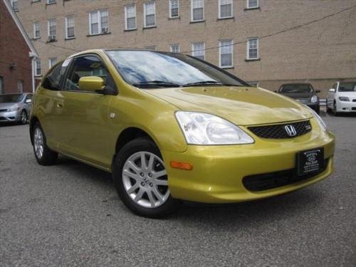 Photo Image Gallery & Touchup Paint: Honda Civic in Euro Yellow Pearl  (Y62P)  YEARS: 2002-2002