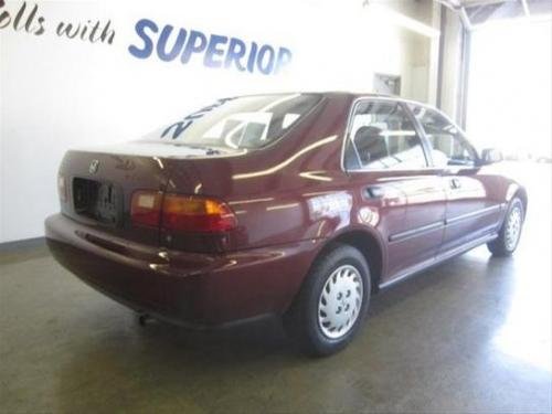 Photo Image Gallery & Touchup Paint: Honda Civic in Sonoma Red Pearl  (R75P)  YEARS: 1992-1992