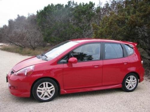 Photo Image Gallery & Touchup Paint: Honda Fit in Milano Red   (R81)  YEARS: 2007-2008