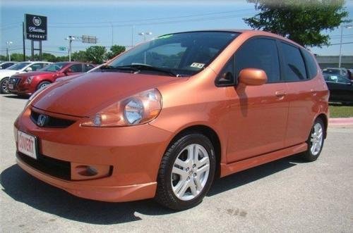 honda fit Photo Example of Paint Code YR552M