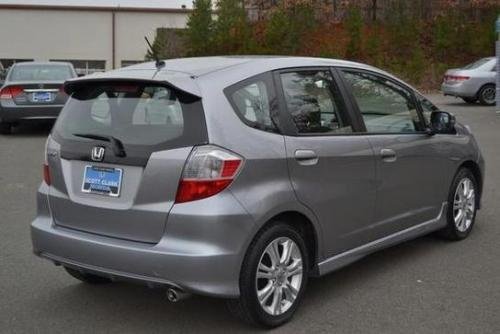 Photo Image Gallery & Touchup Paint: Honda Fit in Storm Silver Metallic  (NH642M)  YEARS: 2009-2010