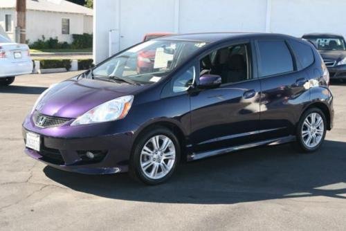 Photo of a 2009-2010 Honda Fit in Blackberry Pearl (paint color code PB83P