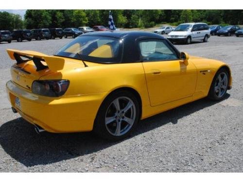 Photo Image Gallery & Touchup Paint: Honda S2000 in Rio Yellow Pearl  (Y65P)  YEARS: 2008-2009