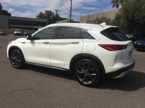 Photo Image Gallery & Touchup Paint: Infiniti Qx50 in Majestic White   (QAB)  YEARS: 2019-2019
