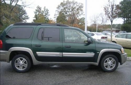 Photo of a 2003 Isuzu Ascender in Timberline Green Metallic on Silver Sand (paint color code 47UYYY