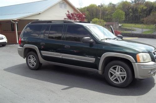 Photo of a 2003 Isuzu Ascender in Timberline Green Metallic on Silver Sand (paint color code 47UYYY