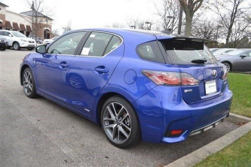 Photo of a 2014-2016 Lexus CT in Obsidian Roof on Ultrasonic Mica (paint color code 2LQ