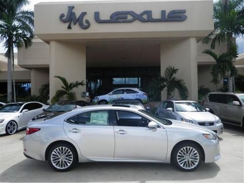 Photo Image Gallery & Touchup Paint: Lexus ES in Silver Lining Metallic  (1J4)  YEARS: 2013-2017