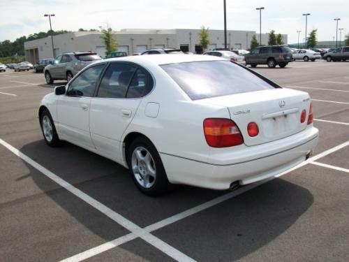 Photo Image Gallery & Touchup Paint: Lexus GS in Diamond White Pearl  (051)  YEARS: 1998-1999