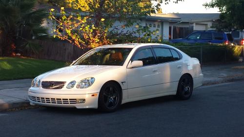 Photo Image Gallery & Touchup Paint: Lexus GS in Crystal White   (062)  YEARS: 2000-2005