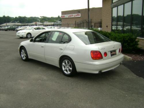 Photo Image Gallery & Touchup Paint: Lexus GS in Parchment Crystal   (066)  YEARS: 2003-2004