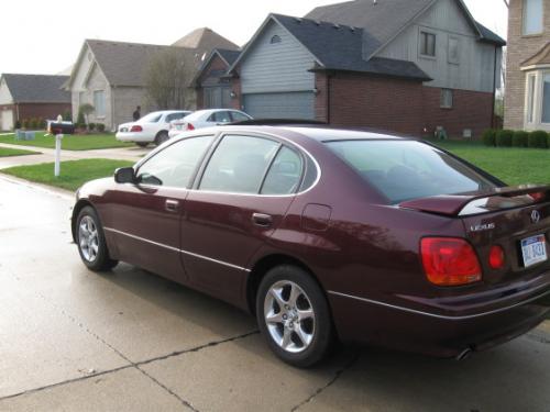 Photo Image Gallery & Touchup Paint: Lexus GS in Black Cherry Pearl  (3P2)  YEARS: 2001-2005
