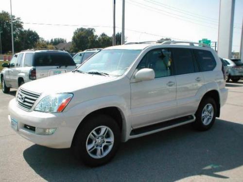 Photo Image Gallery & Touchup Paint: Lexus GX in Sand Dollar Pearl  (4R2)  YEARS: 2003-2003