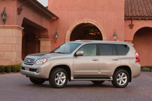 Photo Image Gallery & Touchup Paint: Lexus GX in Satin Cashmere Metallic  (4U7)  YEARS: 2010-2016