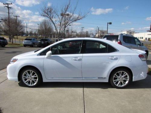 Photo Image Gallery & Touchup Paint: Lexus HS in Aurora White Pearl  (078)  YEARS: 2010-2010