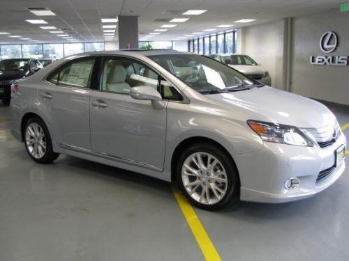 Photo Image Gallery & Touchup Paint: Lexus HS in Silver Opal Mica  (1H0)  YEARS: 2010-2012