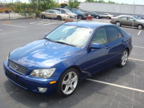 Photo Image Gallery & Touchup Paint: Lexus IS in Spectra Blue Mica  (8M6)  YEARS: 2001-2001