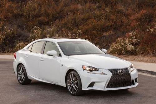 Photo Image Gallery & Touchup Paint: Lexus IS in Ultra White   (083)  YEARS: 2014-2017