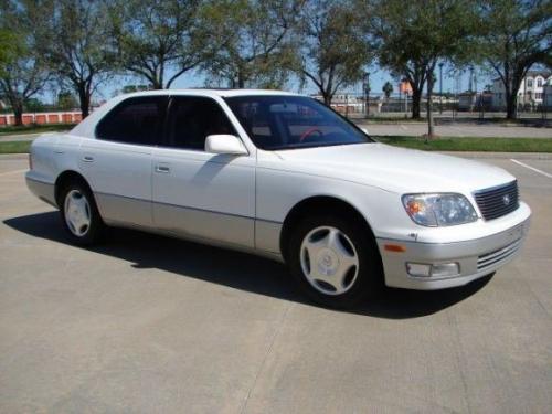 Photo Image Gallery & Touchup Paint: Lexus LS in Diamond White Pearl  (051)  YEARS: 1995-2000