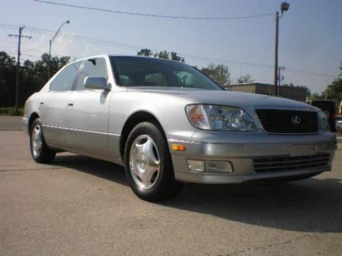 Photo Image Gallery & Touchup Paint: Lexus LS in Alpine Silver Metallic  (199)  YEARS: 1995-2000
