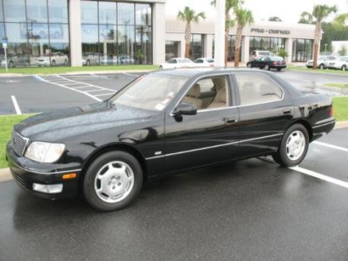 Photo Image Gallery & Touchup Paint: Lexus LS in Black Onyx   (202)  YEARS: 1995-2000