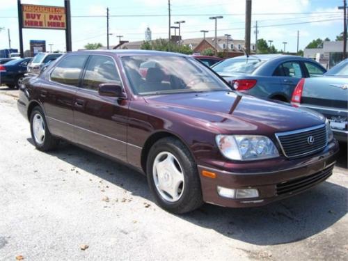 Photo Image Gallery & Touchup Paint: Lexus LS in Baroque Red Metallic  (3M9)  YEARS: 1998-2000
