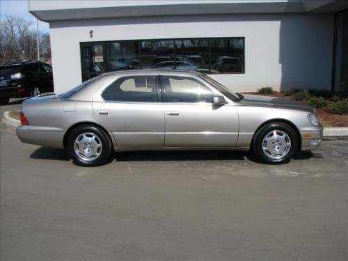 Photo of a 2000 Lexus LS in Burnished Gold Metallic (paint color code 4P2