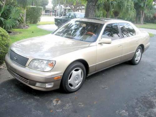 Photo Image Gallery & Touchup Paint: Lexus LS in Mystic Gold Metallic  (4P7)  YEARS: 1999-2000