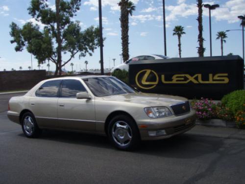 Photo Image Gallery & Touchup Paint: Lexus LS in Mystic Gold Metallic  (4P7)  YEARS: 1999-2000