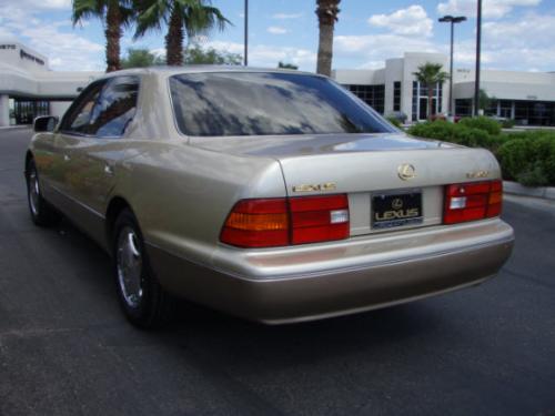 Photo Image Gallery & Touchup Paint: Lexus LS in Mystic Gold Metallic  (4P7)  YEARS: 1999-2000