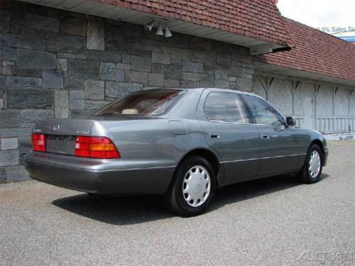 Photo Image Gallery & Touchup Paint: Lexus LS in Moonstone Pearl   (6N0)  YEARS: 1995-1997