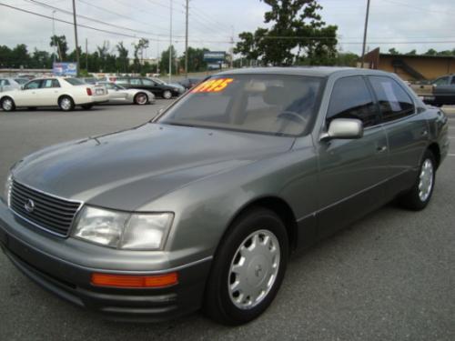 Photo Image Gallery & Touchup Paint: Lexus LS in Moonstone Pearl   (6N0)  YEARS: 1995-1997