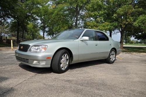 Photo Image Gallery & Touchup Paint: Lexus LS in Silver Jade Pearl  (6P7)  YEARS: 1997-1999