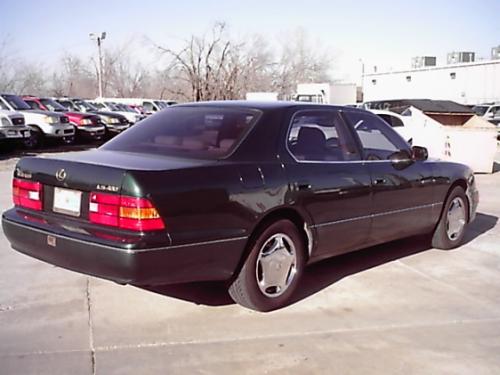 Photo Image Gallery & Touchup Paint: Lexus LS in Imperial Jade Mica  (6Q7)  YEARS: 1998-2000