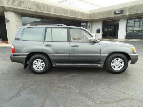 Photo Image Gallery & Touchup Paint: Lexus LX in Riverock Green Mica  (1C3)  YEARS: 1998-2002