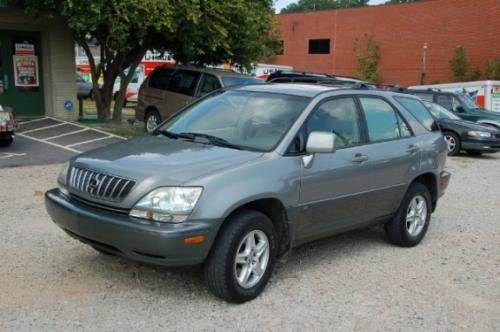 Photo Image Gallery & Touchup Paint: Lexus RX in Mineral Green Opalescent  (6R6)  YEARS: 2000-2003