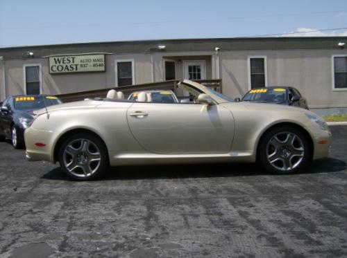 Photo Image Gallery & Touchup Paint: Lexus SC in Chardonnay Pearl   (4S7)  YEARS: 2006-2007