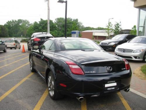 Photo Image Gallery & Touchup Paint: Lexus SC in Black Sapphire Pearl  (8U0)  YEARS: 2007-2010