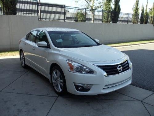 nissan altima Photo Example of Paint Code QAB