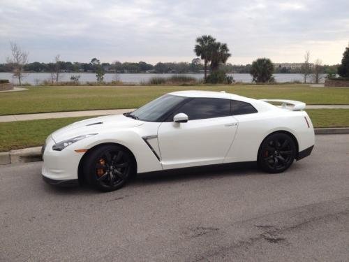 nissan gtr Photo Example of Paint Code QAB