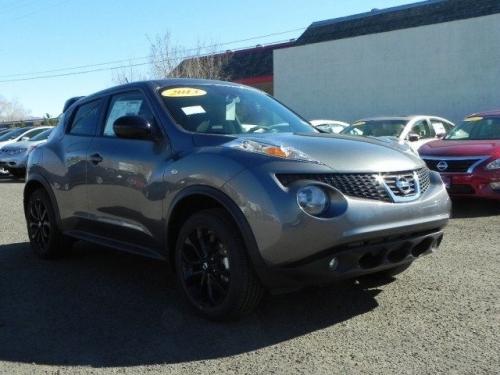 Photo Image Gallery & Touchup Paint: Nissan Juke In Gun Metallic (kad)