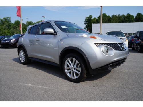 Photo Image Gallery & Touchup Paint: Nissan Juke In Chrome Silver (ky0)