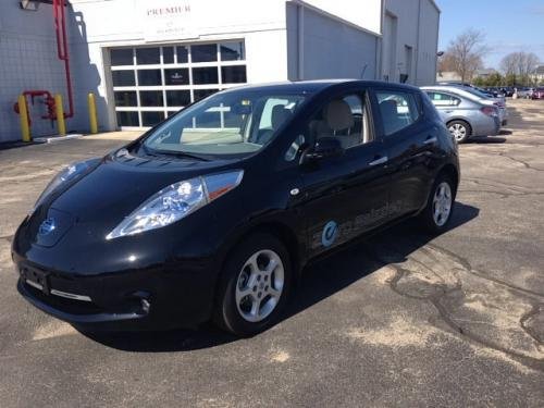 nissan leaf Photo Example of Paint Code KH3