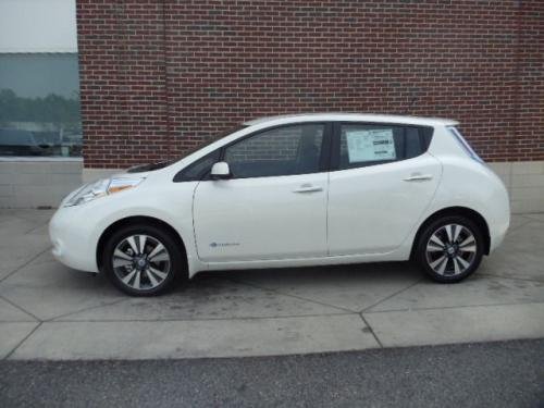 nissan leaf Photo Example of Paint Code QAB