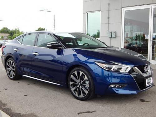 Photo Image Gallery Touchup Paint Nissan Maxima In Deep Blue Photo Image Gallery Touchup Paint Nissan Maxima In Deep Blue Pearl Ray