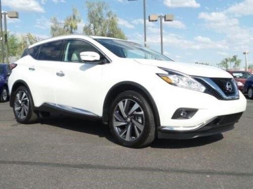 Photo of a 2015-2018 Nissan Murano in Pearl White Tricoat (paint color code QAB