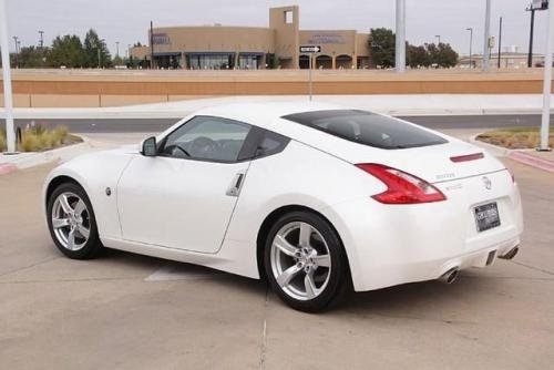 nissan z Photo Example of Paint Code QAB