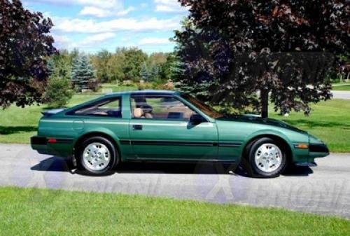 Photo of a 1984 Nissan Z in Dark Green Metallic (paint color code 235